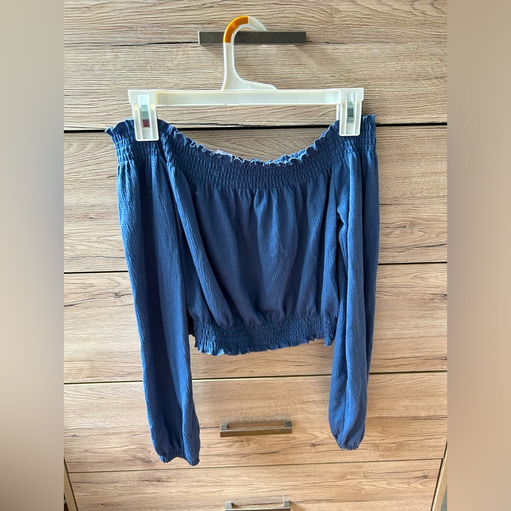 Blue off the shoulder long sleeve crop top